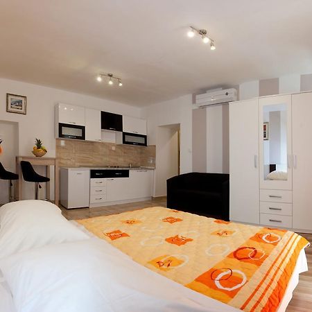 Central Luxury Rooms Izidor Split Quarto foto