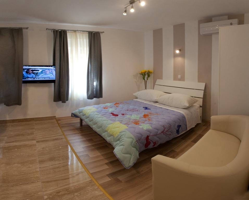 Central Luxury Rooms Izidor Split Quarto foto