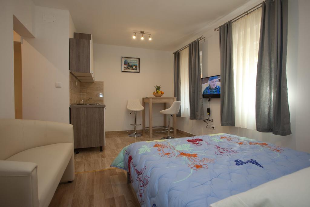 Central Luxury Rooms Izidor Split Quarto foto