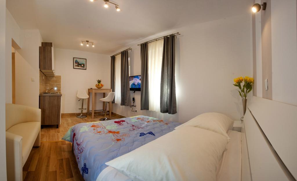 Central Luxury Rooms Izidor Split Quarto foto
